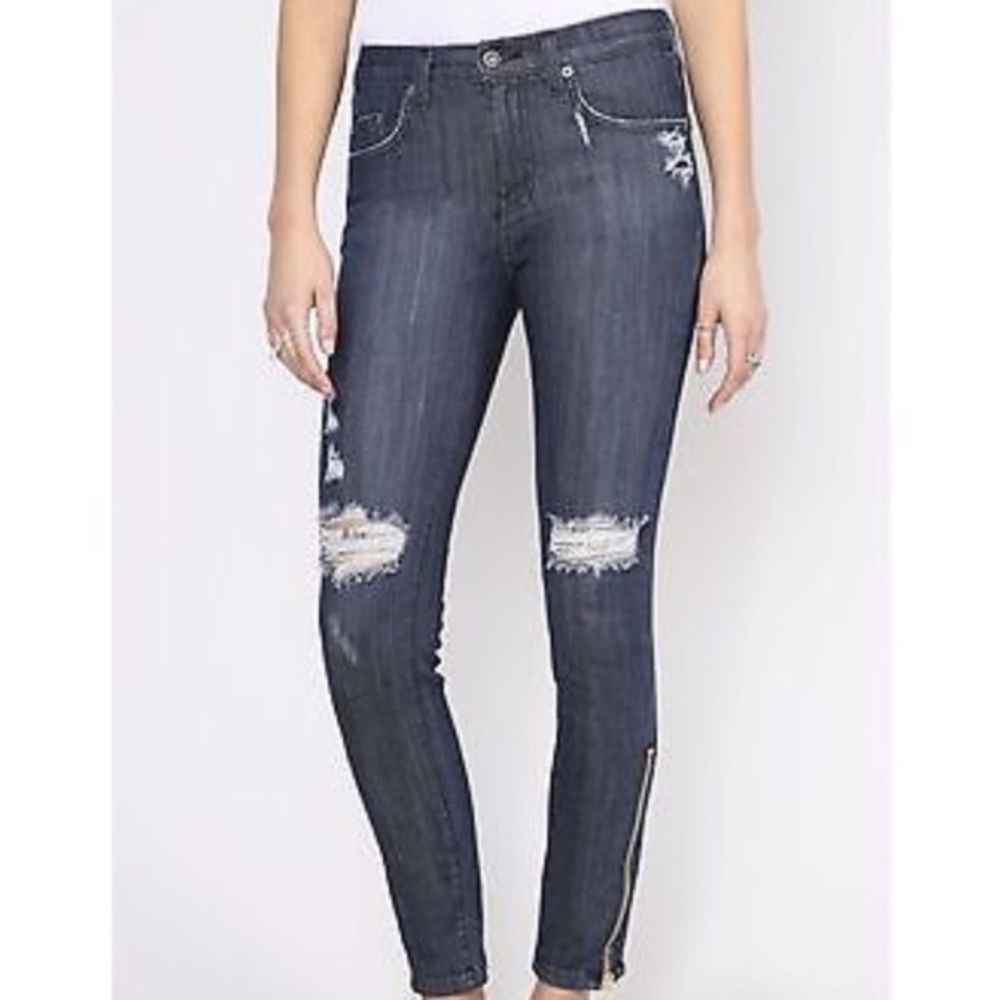 LF CARMAR DISTRESSED ANKLE ZIPPER JEANS